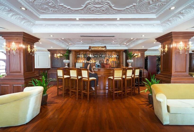 فندق Regency Classical Angkor