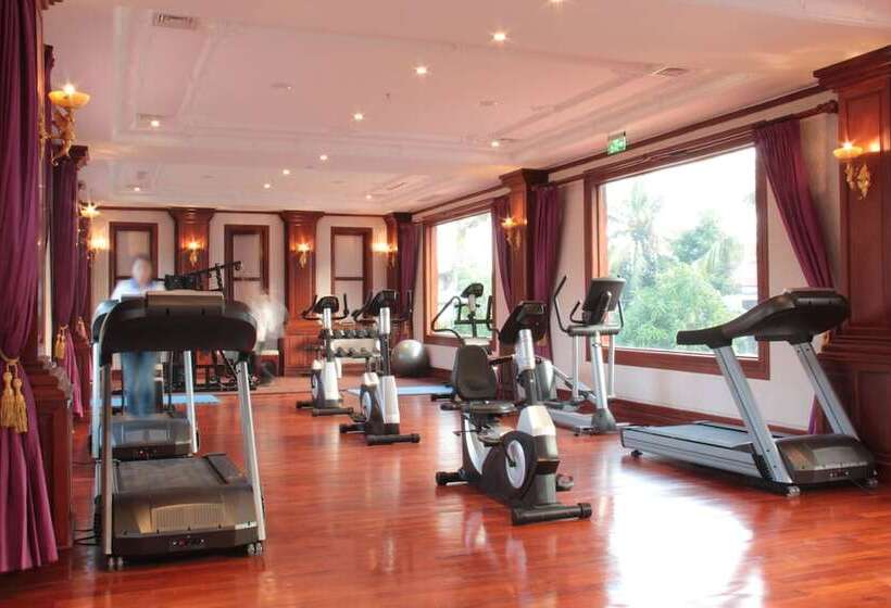 فندق Regency Classical Angkor