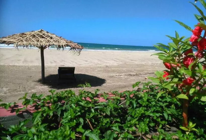 هتل @the Sea