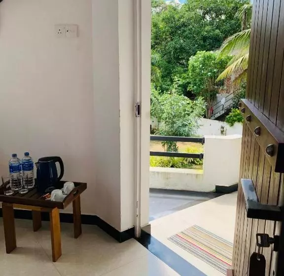 Majatalo Chill House Safari Resort