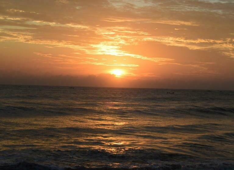 Пансион Feel The Waves