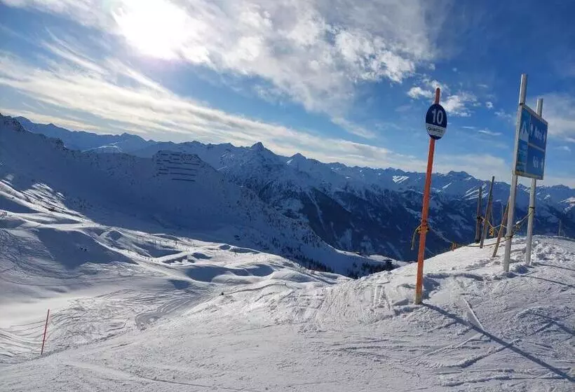 Majatalo Gästeheim Pötscher