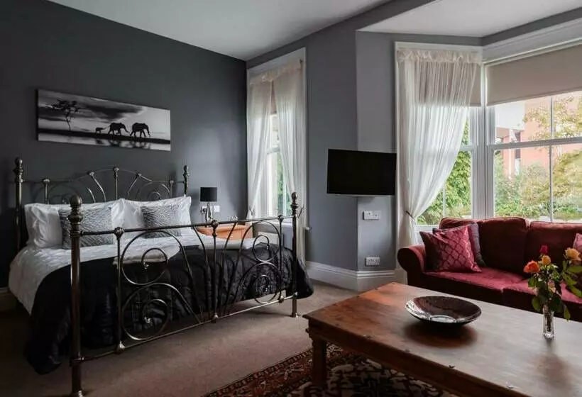 پانسیون Scotia House   Beautifully Presented Accommodation