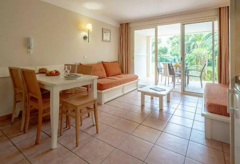 Résidence Pierre & Vacances Le Hameau De La Pinède