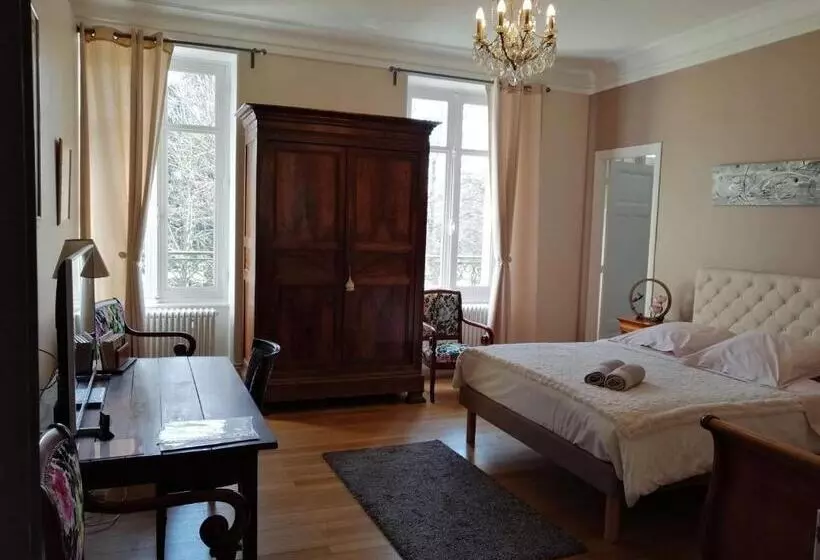 Aamiaismajoitus (B&B) Chambres D Hôtes Côté Parc Côté Jardin Avec Parking Privé Gratuit
