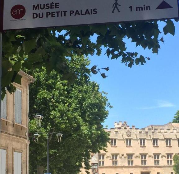 Bed and Breakfast Face Au Palais