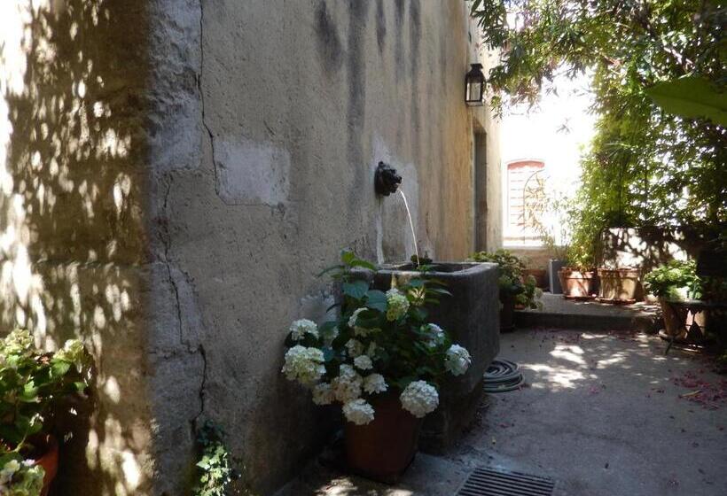 Bed and Breakfast Face Au Palais