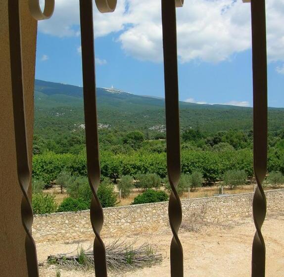 住宿加早餐  Le Mas Des Baux