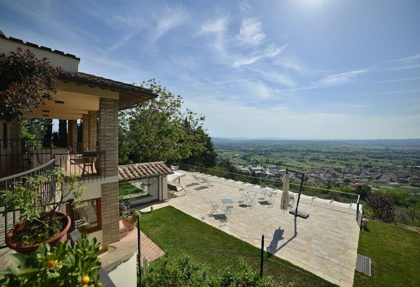 تختخواب و صبحانه Villa Clara