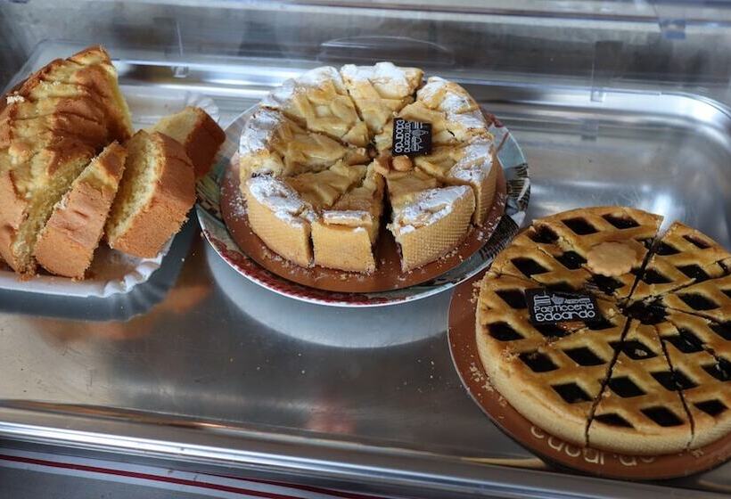 تختخواب و صبحانه Villa Clara