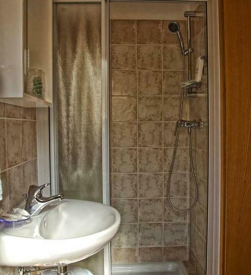 בית מלון כפרי Albergo Ristorante Iris