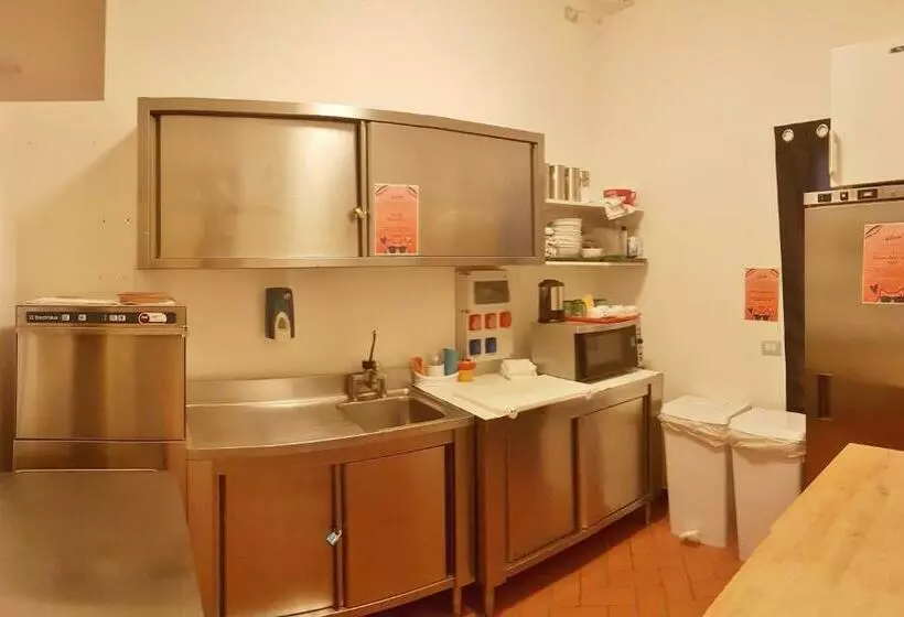 Ospitalia Del Mare Hostel