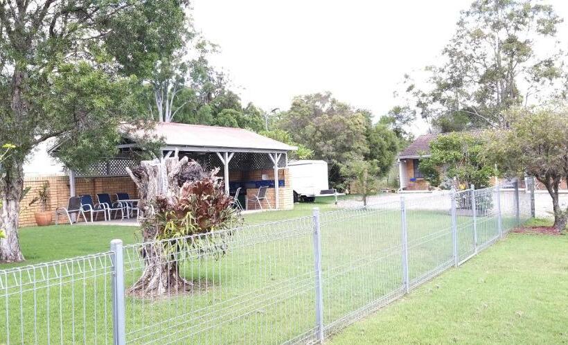 Taree Country Motel