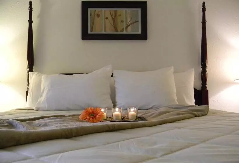 Garden Hotel And Conference Center