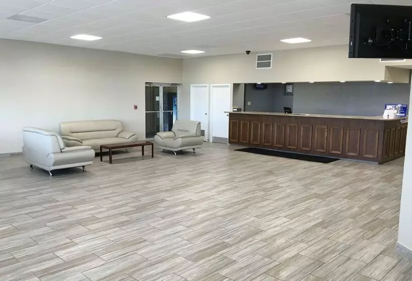 هتل Americas Best Value Inn & Suites Greenville