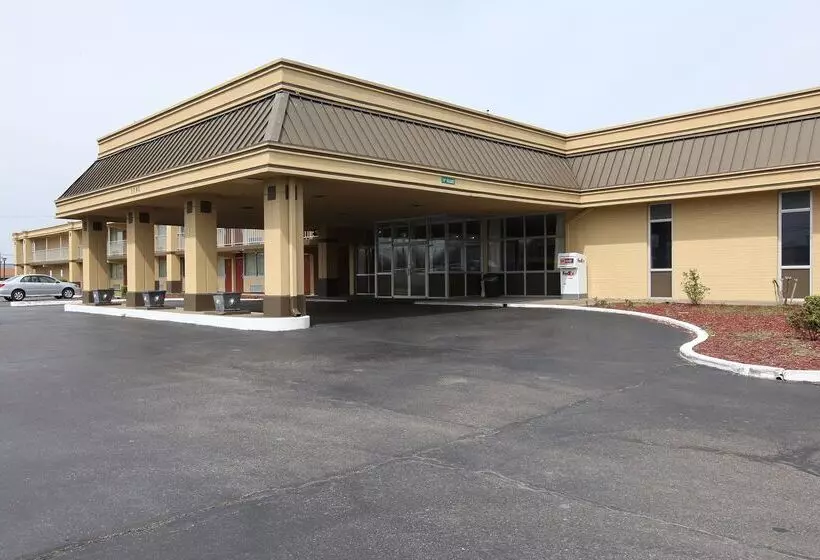 هتل Americas Best Value Inn & Suites Greenville