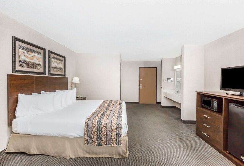 Отель Baymont By Wyndham Lemars