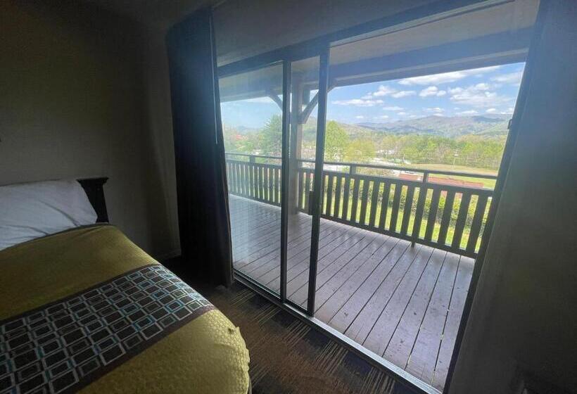 호텔 Budgetel Inn & Suites Dillard