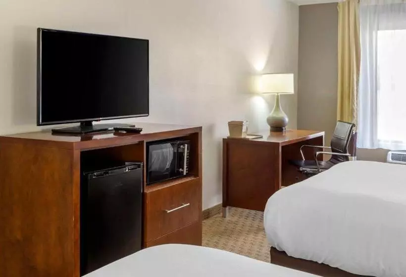 هتل Comfort Inn Garner Clayton I40