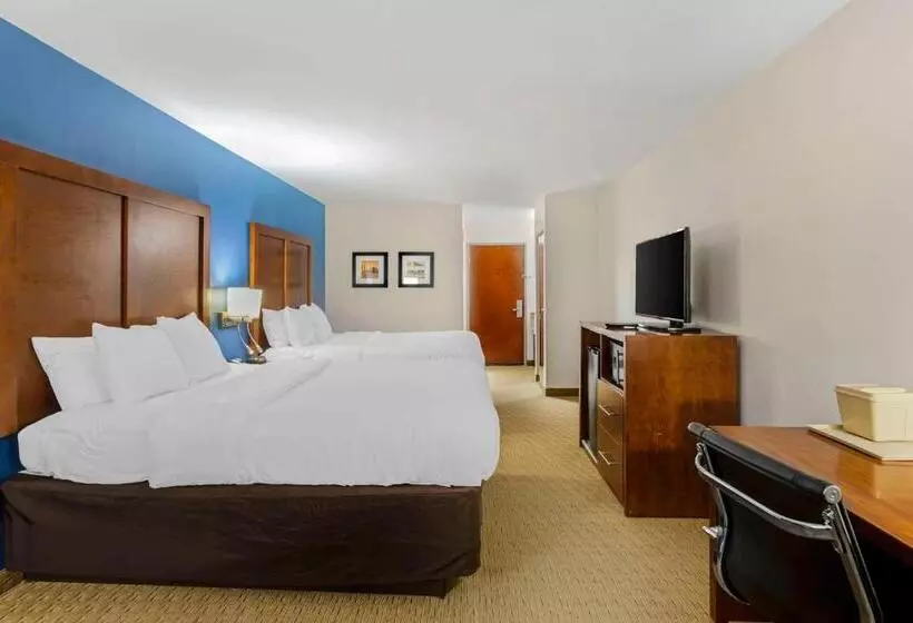 هتل Comfort Inn Garner Clayton I40