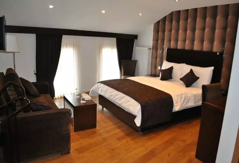 Отель De Savoie