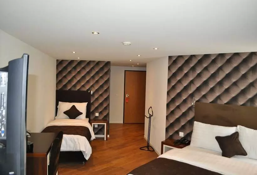 Отель De Savoie