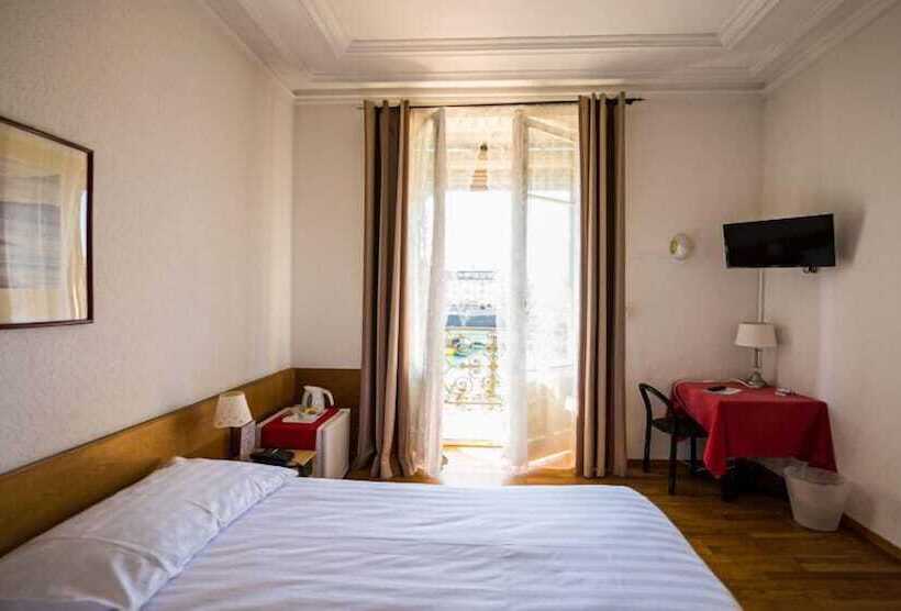 هتل Des Tourelles