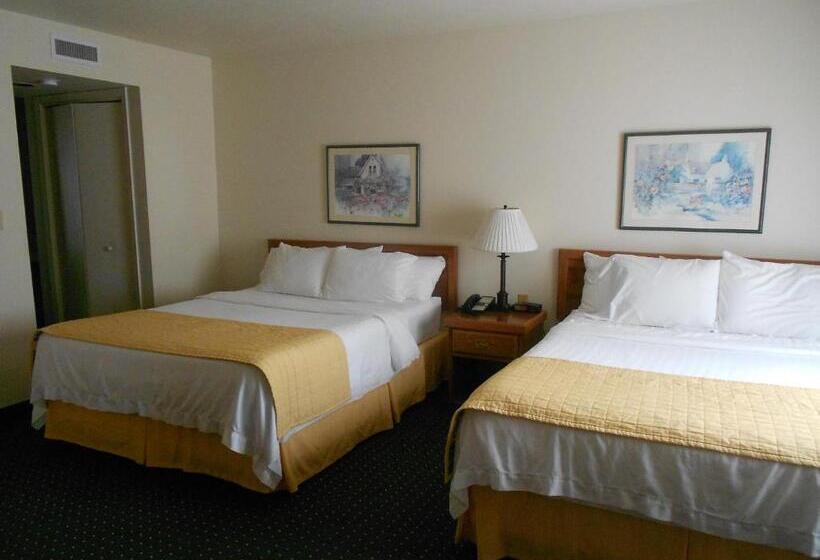 Отель Hawthorn Extended Stay By Wyndham Green Bay