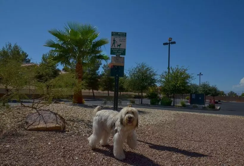 ホテル Holiday Inn Express Las Vegas Nellis, An Ihg