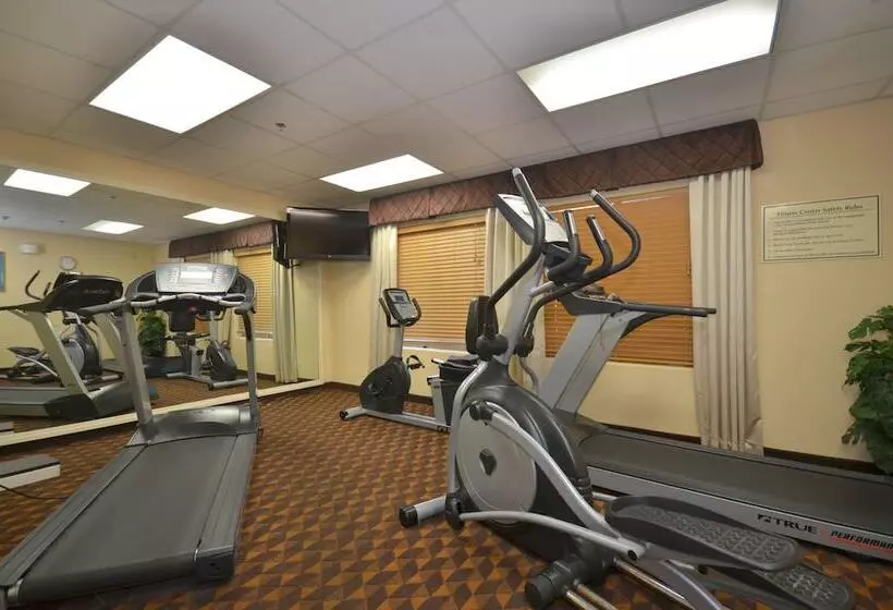 ホテル Holiday Inn Express Las Vegas Nellis, An Ihg