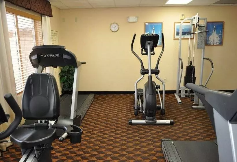 ホテル Holiday Inn Express Las Vegas Nellis, An Ihg