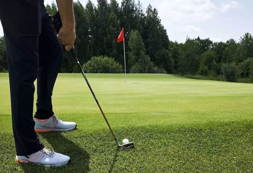 Magnuson Hotel Marietta