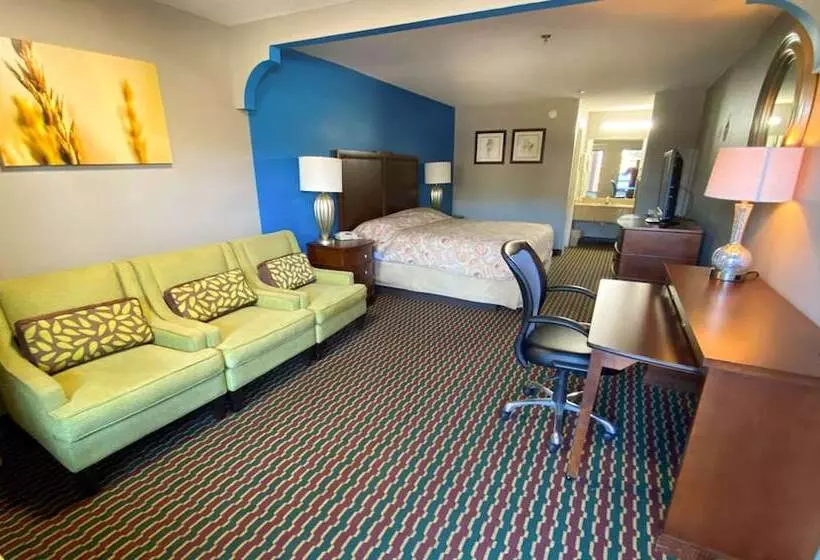 Magnuson Hotel Marietta