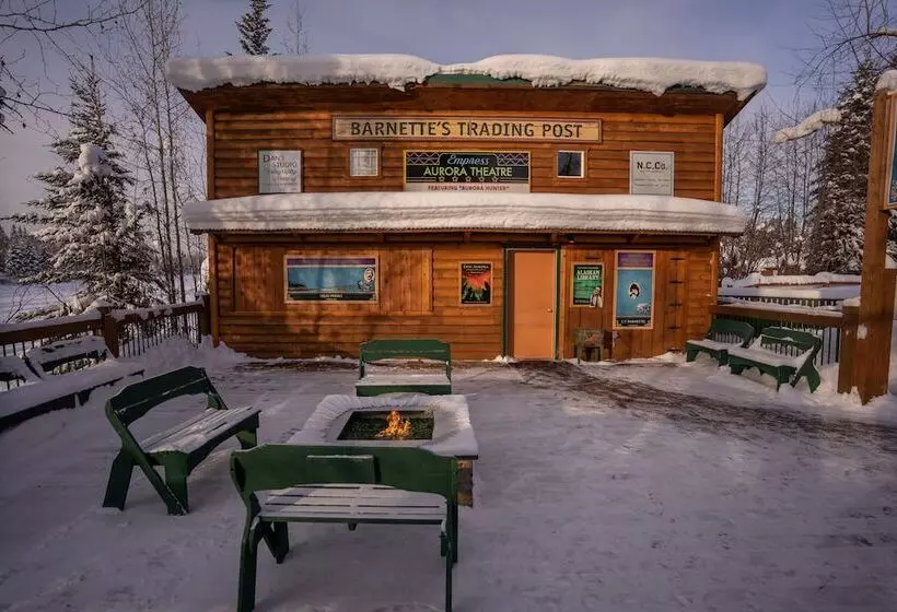 酒店 Pike S Waterfront Lodge