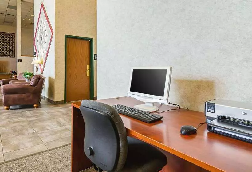 Отель Quality Inn Rosebud Casino