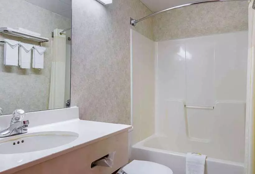 Отель Quality Inn Rosebud Casino