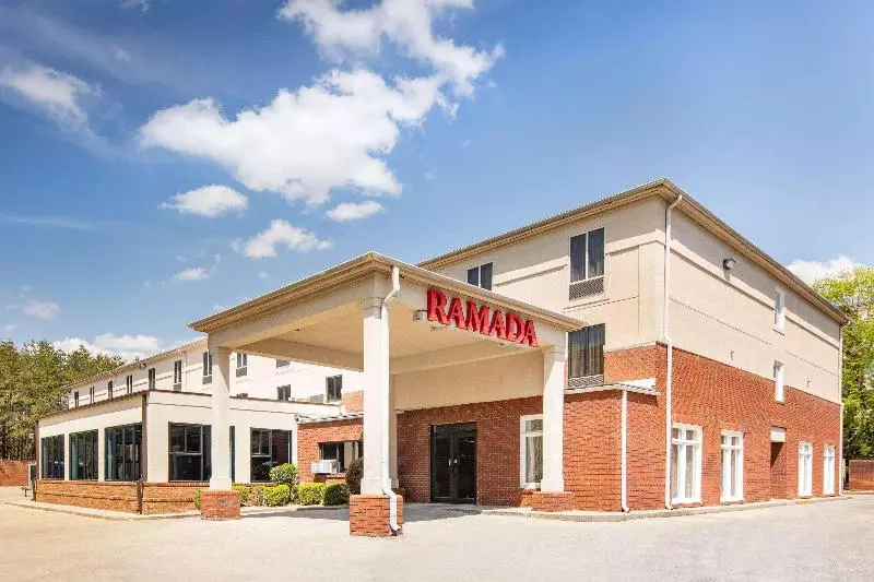 호텔 Ramada By Wyndham Alpharetta Atlanta North