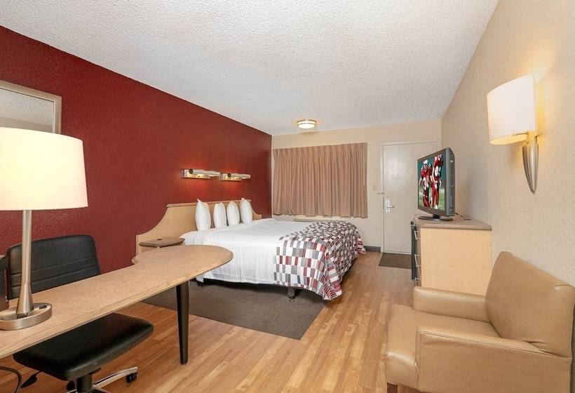 Отель Red Roof Inn Detroit Rochester Hills/ Auburn Hills