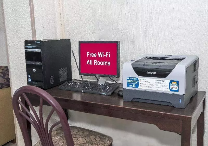 酒店 Red Roof Inn St Robert  Ft Leonard Wood