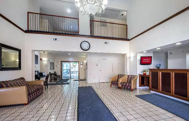 酒店 Red Roof Inn St Robert  Ft Leonard Wood