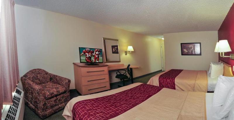 호텔 Red Roof Inn & Suites Pensacola East Milton