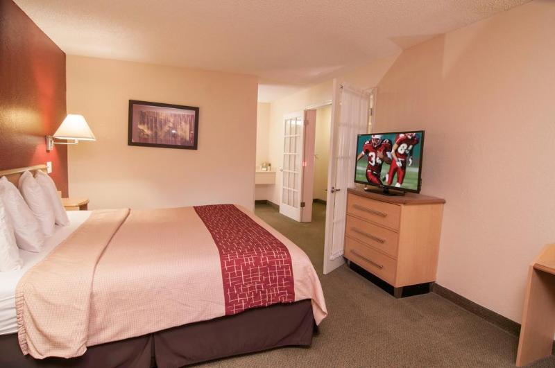 호텔 Red Roof Inn & Suites Pensacola East Milton