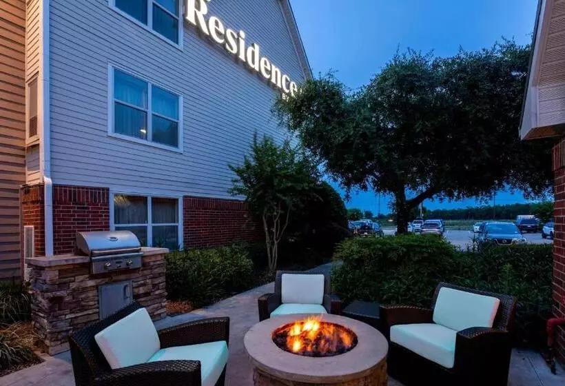 Отель Residence Inn By Marriott Monroe