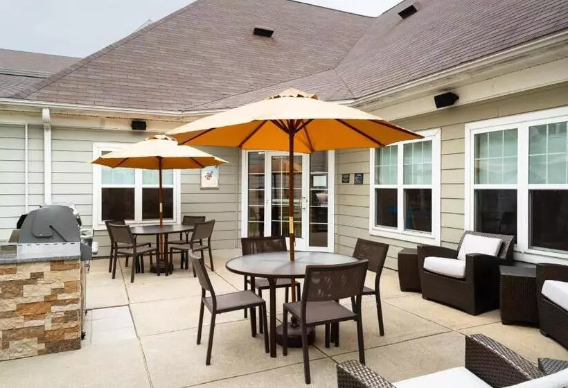 Отель Residence Inn New Bedford Dartmouth