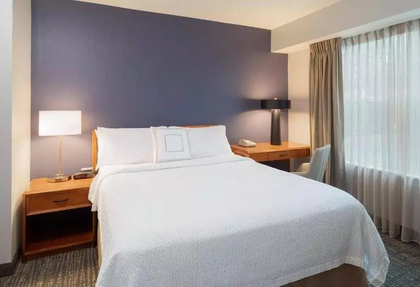 Отель Residence Inn New Bedford Dartmouth