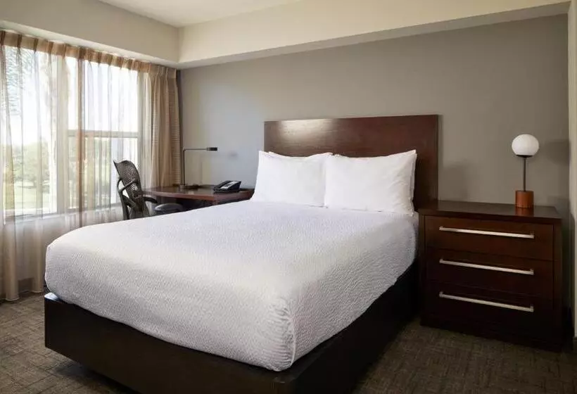 Отель Residence Inn San Diego Carlsbad