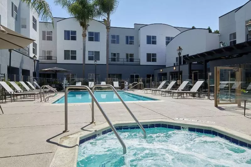 Отель Residence Inn San Diego Carlsbad