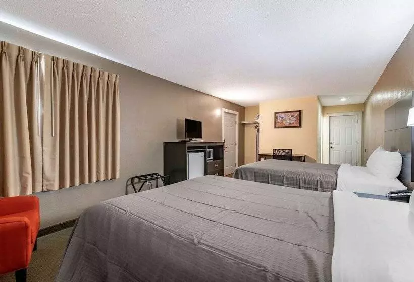 Szálloda Rodeway Inn Lake George Outlets