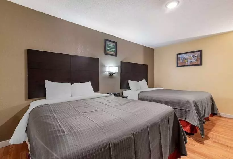 Szálloda Rodeway Inn Lake George Outlets