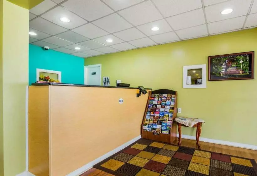 فندق Rodeway Inn